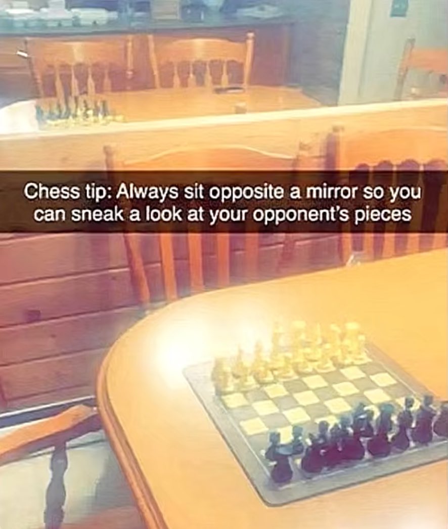 F8HS_AuWgAAbv-c?format=jpg&name=medium