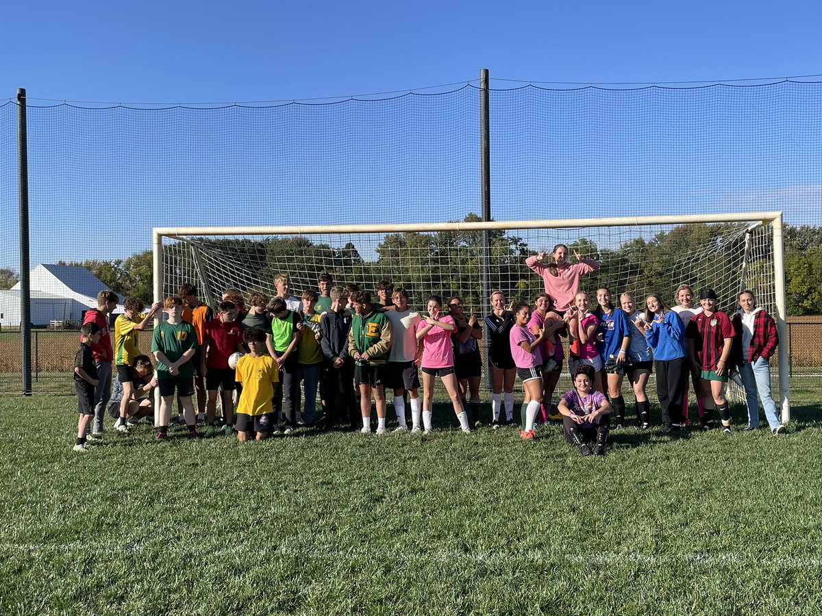 Comet_Soccer's tweet photo. #EasternSoccer https://t.co/6v9R315r9z