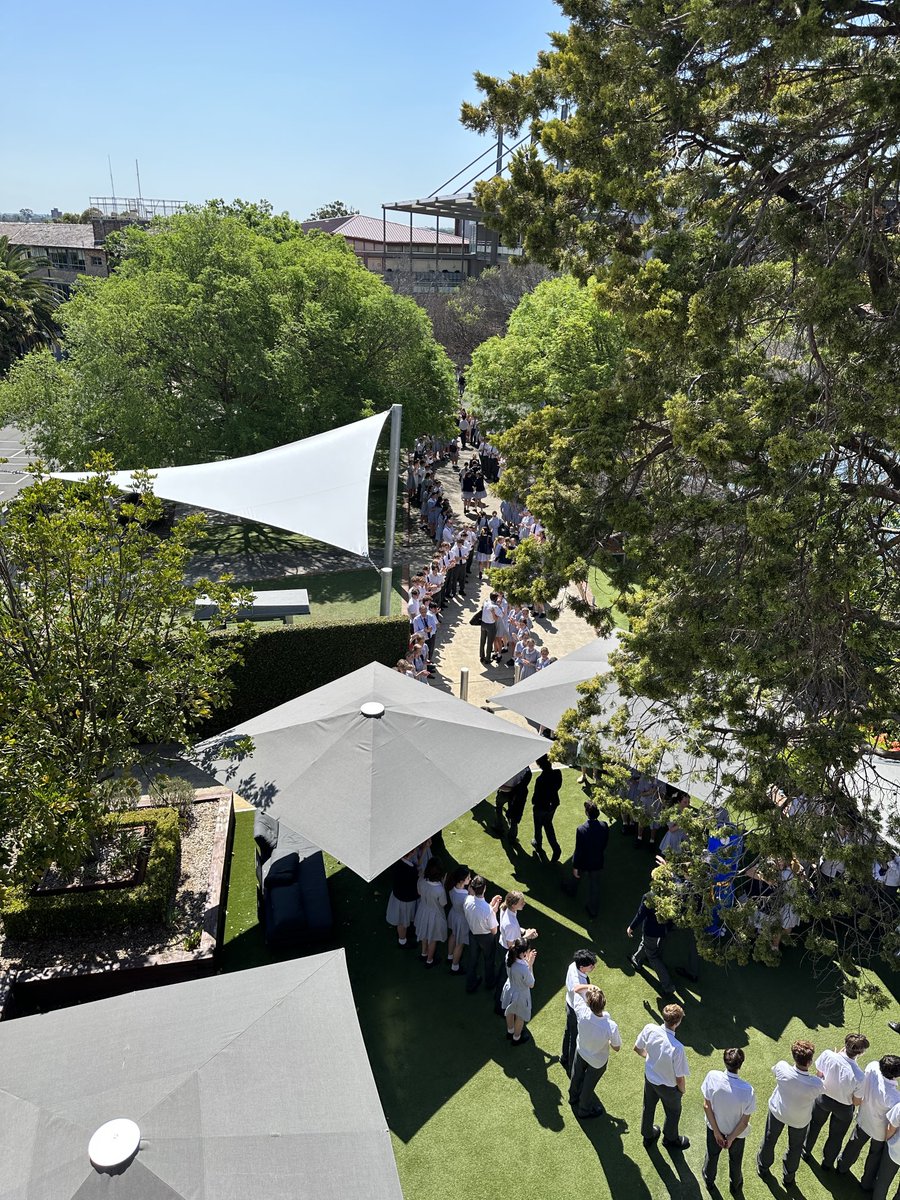 Wishing all the best to Year 12 HSC students ⁦<a href="/Redlands_School/">Redlands</a>⁩ and across NSW as you commence your HSC exams today. You got this! #letyourlightshine