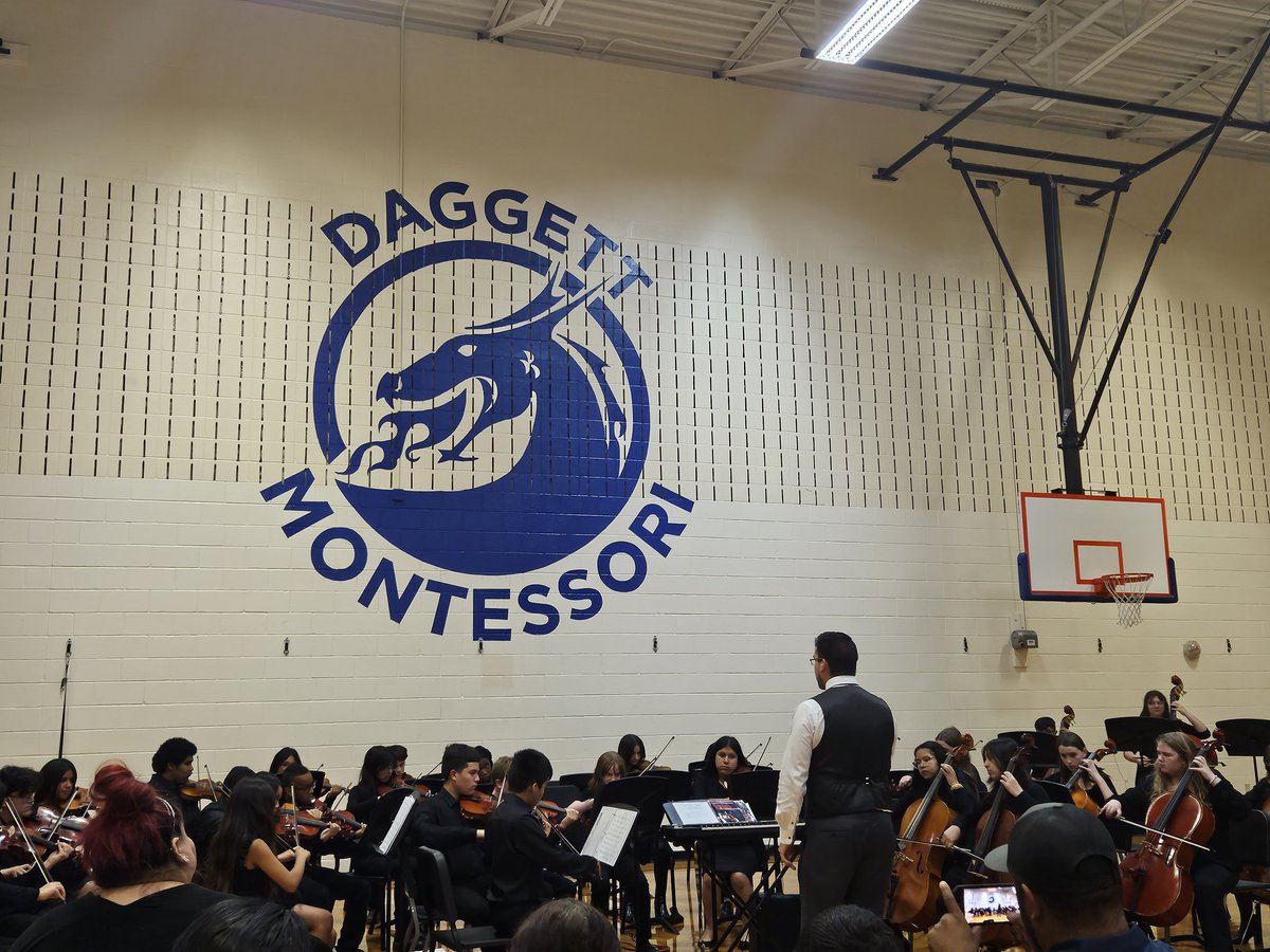 JenMartinOrch's tweet photo. Congrats to @DaggMontFWISD Orchestra on a great Fall Concert! @FWISDVPA @CannonJesse2 @DickTClardy @lisamcastillo @CharlieGarciaFW https://t.co/2A3UI4Rpb9
