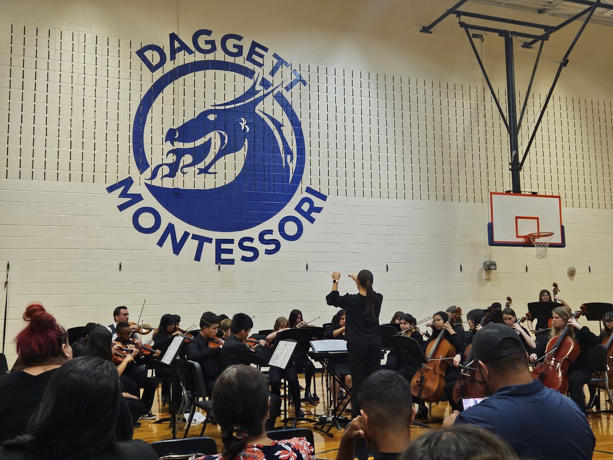 JenMartinOrch's tweet photo. Congrats to @DaggMontFWISD Orchestra on a great Fall Concert! @FWISDVPA @CannonJesse2 @DickTClardy @lisamcastillo @CharlieGarciaFW https://t.co/2A3UI4Rpb9
