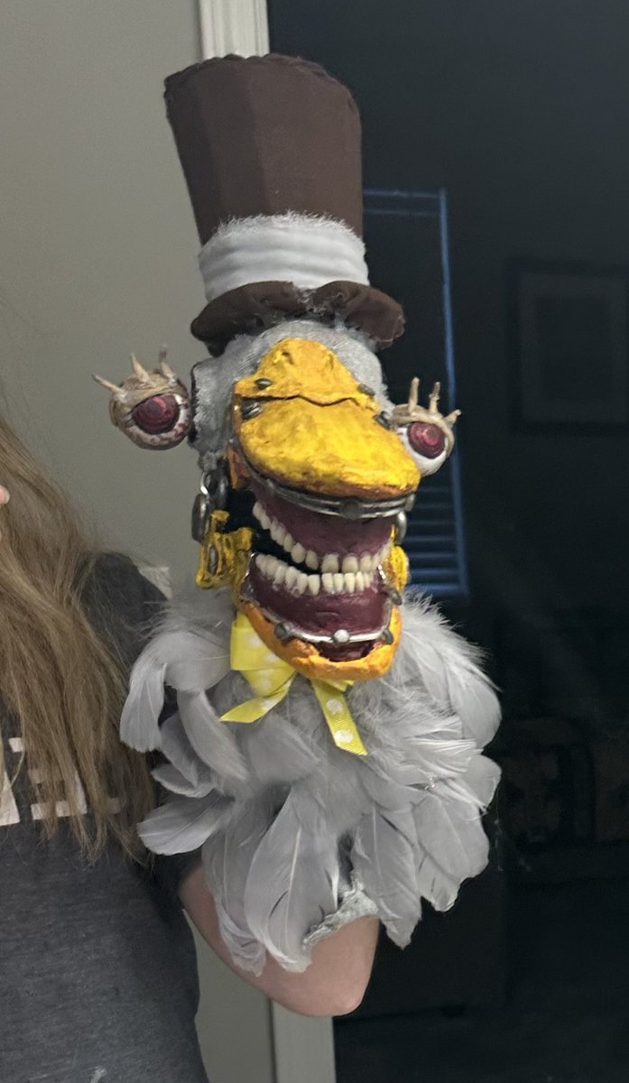 Daylight_Virus's tweet photo. @TheRedBarrels can y'all come get ur puppet? He's freaking me out 

Dr Futterman puppet built by urs truly 😁

#Outlast #OutlastTrials #TheOutlastTrials #prop #Art #puppet #handmade #horror #cosplay #horrorgame #horrorgames https://t.co/mCOhH3SGbg