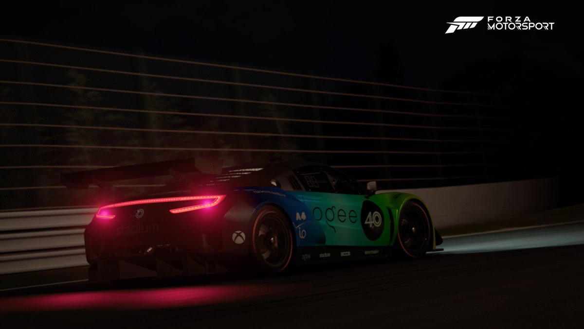 ptg_johnny's tweet photo. Finally on track , and what a stunning #ForzaMotorsport  🥵

🎨 by @FormFirm https://t.co/hBln0TJPHj