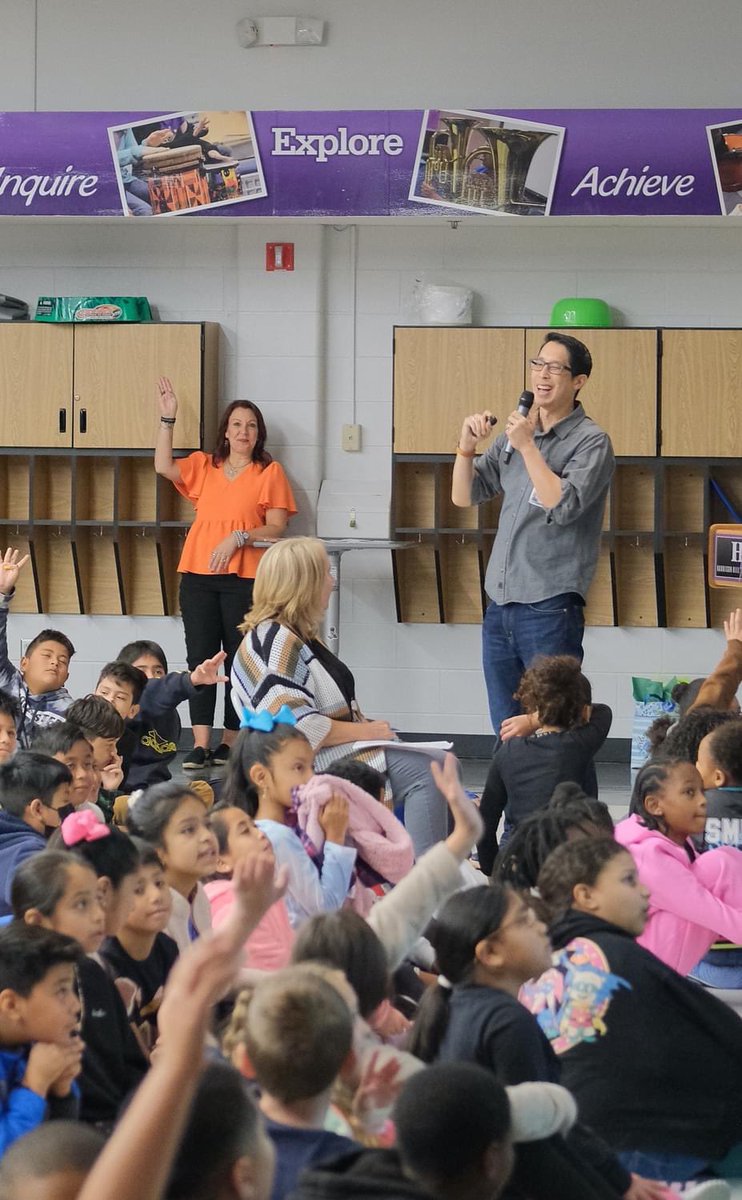 HarrHillSIPA's tweet photo. What an incredible honor to have author @geneluenyang visit our school today! Thank you @LawrenceIndyPL for our amazing partnership! @ltgoodnews @HHPrincipalStew #SecretCoders #HHreads #LibrariesRock https://t.co/NhJ3pedakn