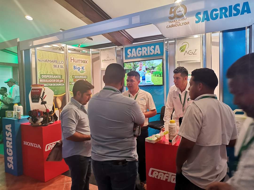 Sagrisasv's tweet photo. ¡Seguimos trabajando por el cañicultor! 🌾👨‍🌾

Este día tuvimos el agrado de participar en el V Congreso de Productores de Caña de Azúcar de El Salvador 2023-Procaña, que se llevó a cabo en Hacienda Los Miranda, San Salvador. https://t.co/bVMqB1WaNk