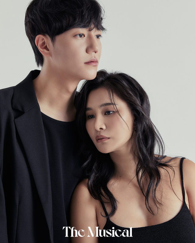 lovethemusical's tweet photo. #더뮤지컬 RT 이벤트💞

더뮤지컬 10월호에 실린 <문스토리> 소정화&amp;김진욱 배우의 페어컷을 공개합니다💜

🌕<문스토리> 초대 이벤트🌕

참여 기간: 10월 11일~16일
당첨 발표: 10월 17일
초대 일시: 10월 31일(화) 20:00 / 11월 2일(목) 20:00 (랜덤 지정)
초대 인원: 회차별 5쌍(1인 2매) https://t.co/1Xtjl9ESz4