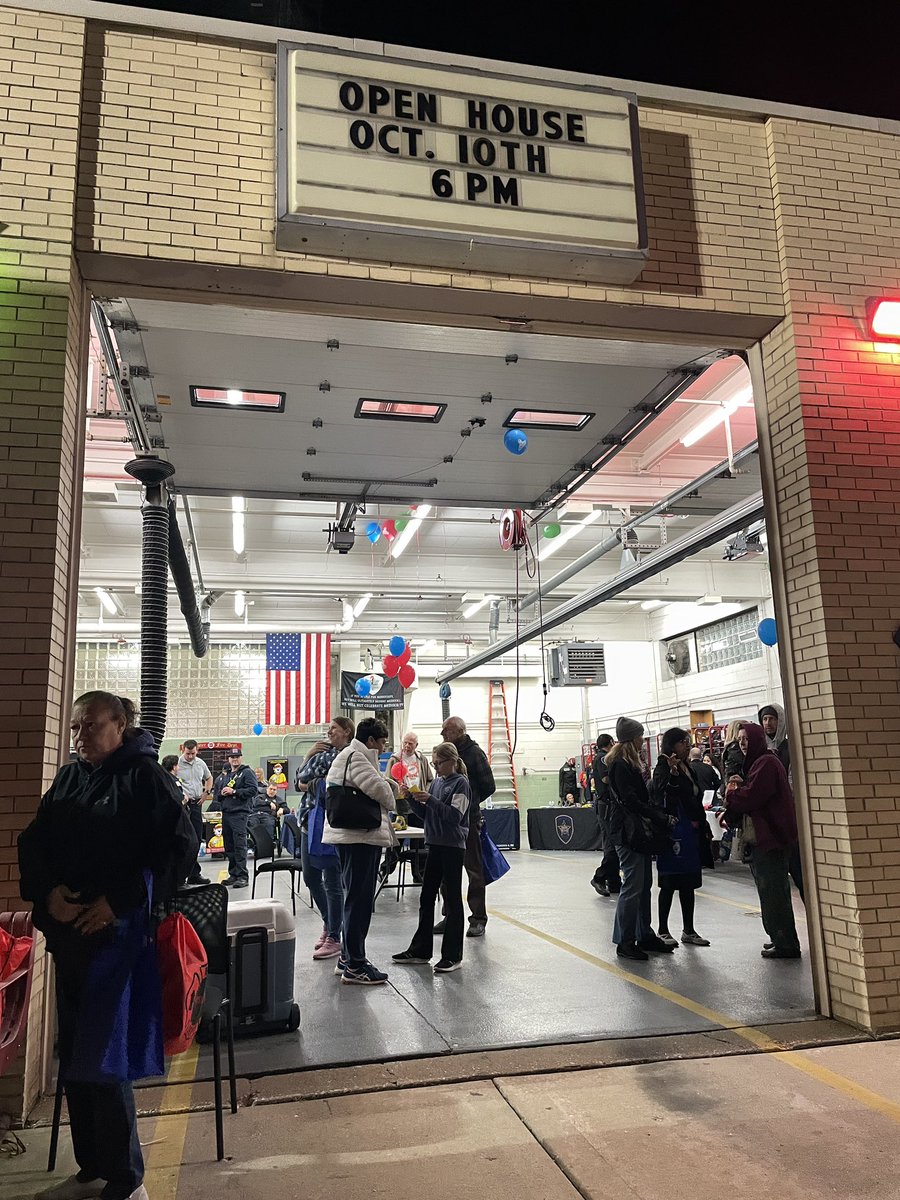 A fantastic community outreach event! Huge thanks to the Westchester Fire Department. 👏🚒 #CommunityEvent #WestchesterFD