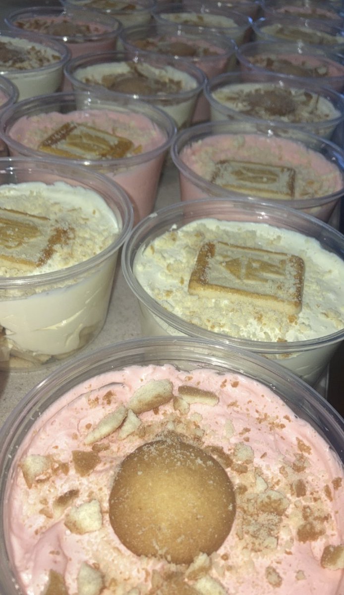 CHYPUDD's tweet photo. #OrangeCreme 🍊 #StrawberryCrunch 🍓#BananaPudding 🍌#StrawberryPudding 🍓
#Orange 🧡 #Strawberry ❤️ #Banana 💛 #Pudding 🍮#Dessert 🤍 https://t.co/83ZfLAyzEk