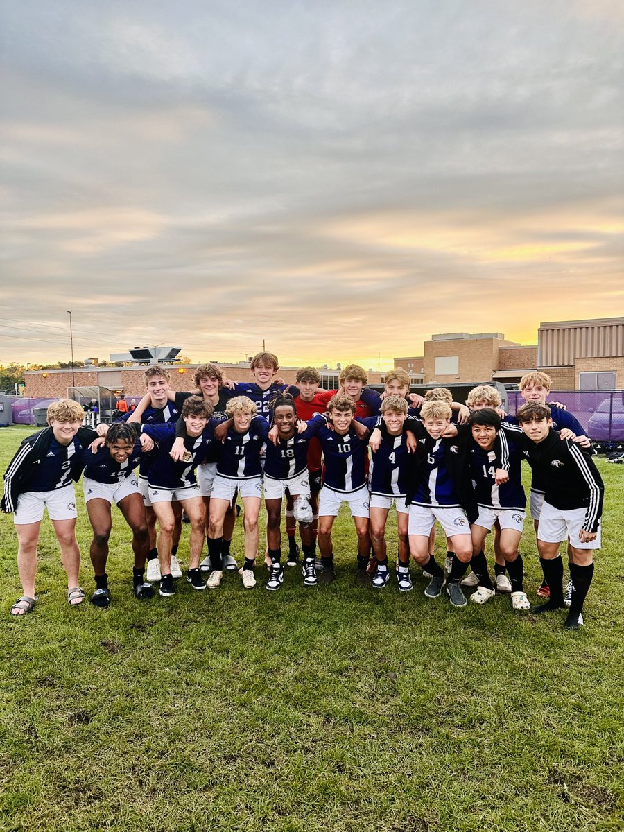 The Abes finish Conference play with a fine team performance against River Falls tonight! The Abes came out winners by a score of 5-1! Goals from around the team! It was a great night to be an Abe! Seniors were recognized at halftime! Go Abes! 👊💜⚽️🦅👍