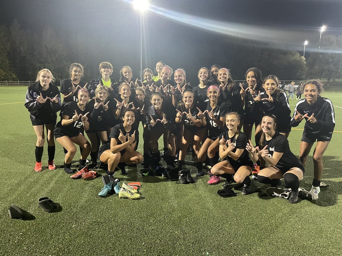 Full team effort for the 6-1 win over S.Brunswick. Goals from Alexis Vaccaro, Anijah Formanek, Nicole Nolan, Alexa Magrino, Lyssi Penn &amp; Morgan Nelson. Assists from Lilly Zanfini, Alexis Vaccaro Morgan Nelson &amp; Jenna Magrino
Maddie Kurtz w/ PK save! 🖤⚽️💜<a href="/GNCenglishteach/">Mrs. Hopping</a>