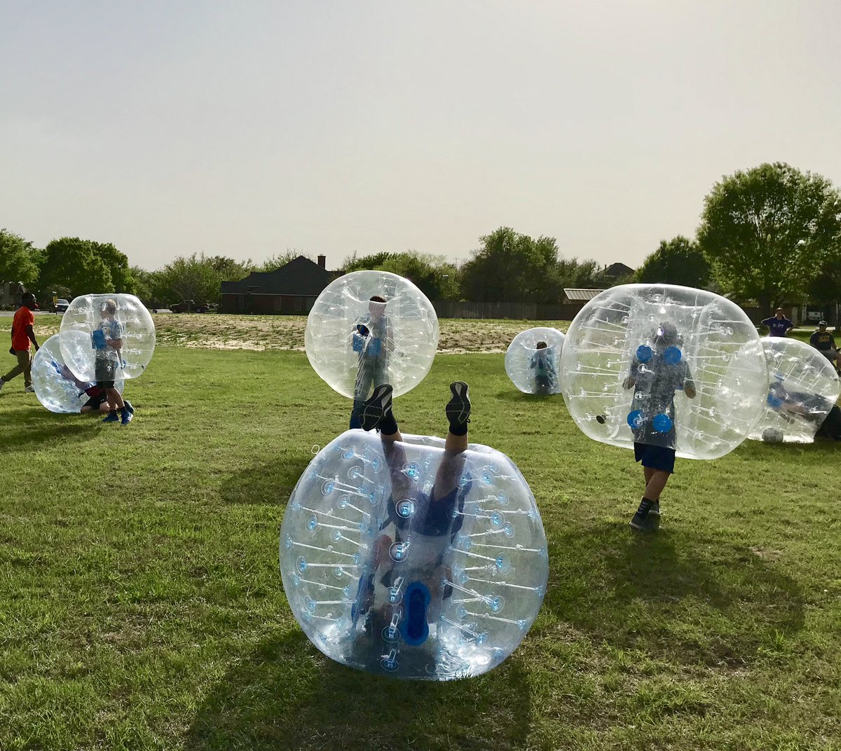 DFWBubbleBall's tweet photo. Fun times playing some bubble soccer in Stephenville Texas!!!
#dfwmbb #dfw #duncanvilletx #lancastertx #oakcliff #waxahachie #corsicana #burleson #cleburne #fortworthtexas #aledo #willowpark #weatherford #stephenvilletx #tuesdayvibes #ballin #funtimes #extremesports https://t.co/oqalVB0OWy