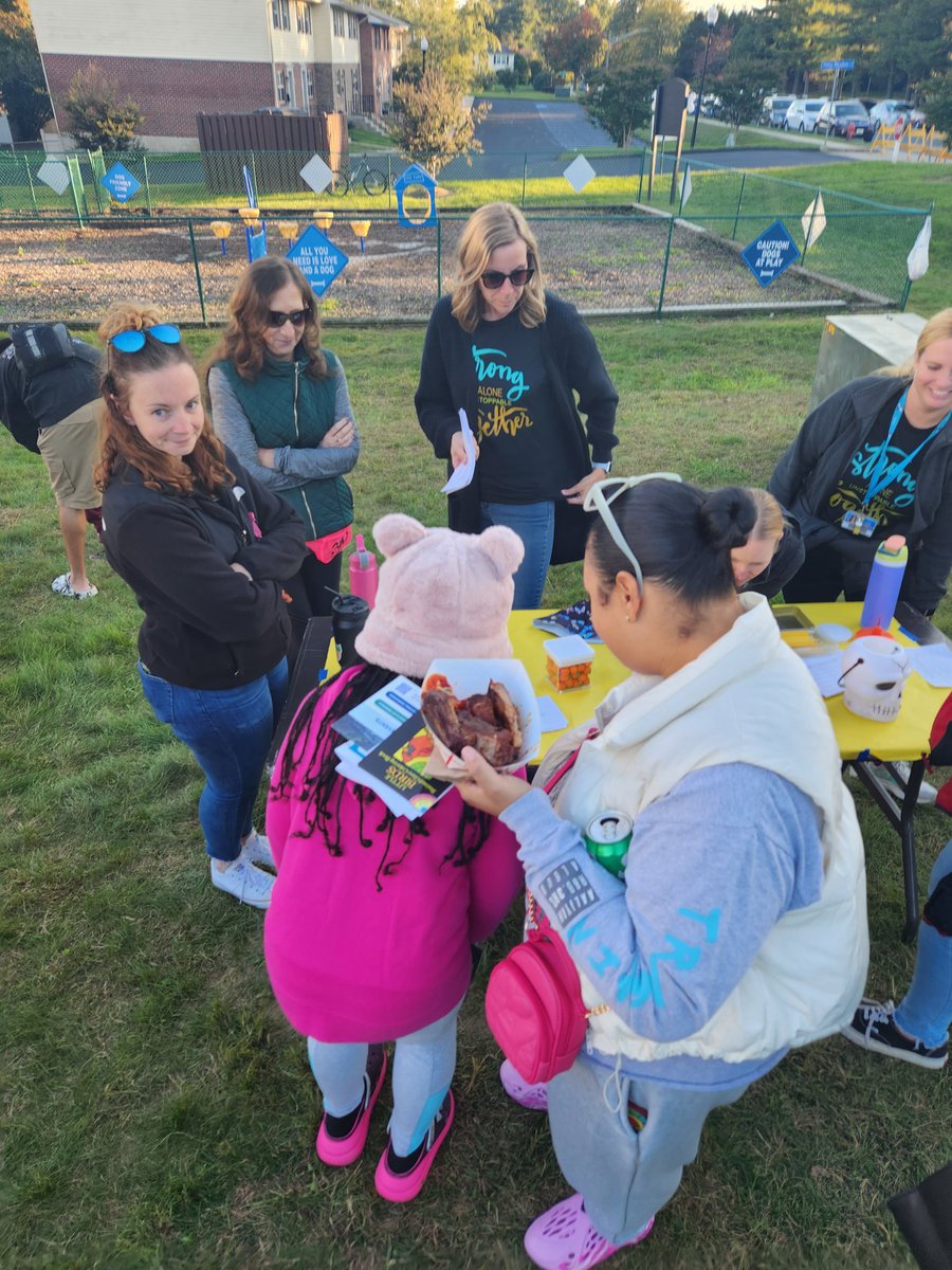 Shelly Mitchell tweet media