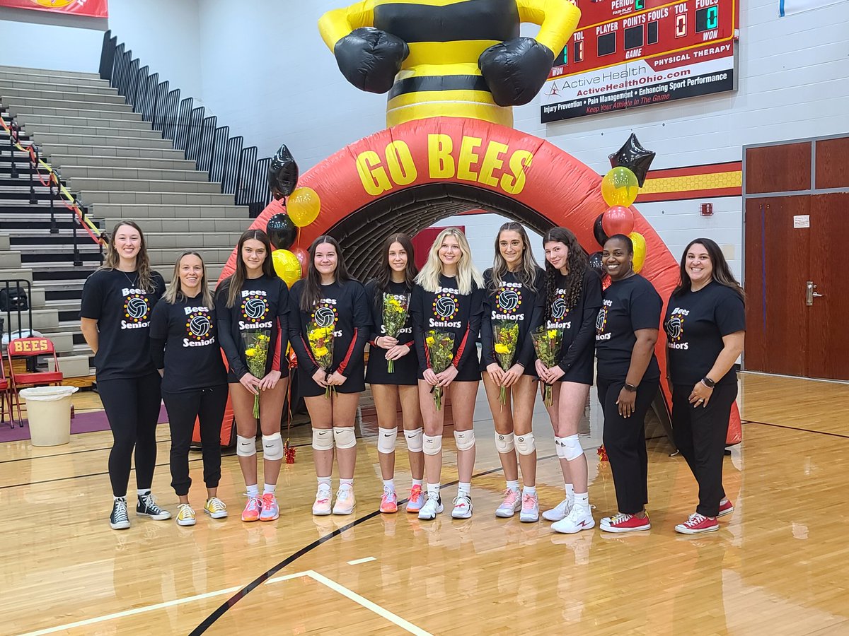 bbhathletics's tweet photo. Congratulations to our Girls Volleyball Seniors and their families for their tremendous careers and countless memories.  BEE SO VERY PROUD FOREVER!!! https://t.co/KxHQlWnxD8