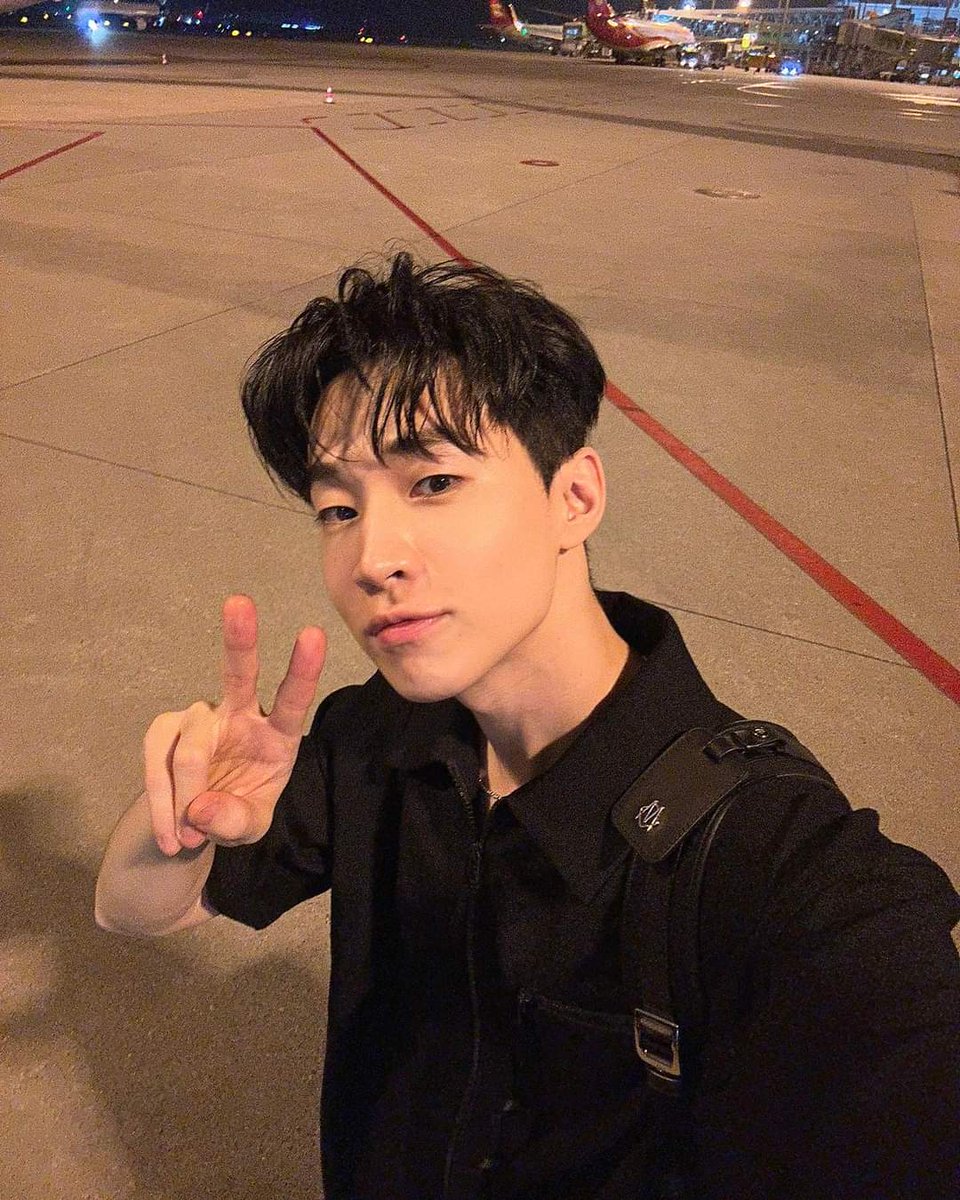 _strings_hennim's tweet photo. HAPPIEST OF BIRTHDAYS TO YOU!!!!!!🎂🎂🤍🤍🤍🤍 I WISH ONLY THE BEST THINGS IN LIFE FOR YOU!!!! I CAN'T WAIT TO SEE YOU SHINE BRIGHTER AS ANOTHER YEAR GOES BY!!! THANK YOU FOR BEING THE BEST !! WE LOVE YOU!! YOU KNOW? 🤍🤍
@henrylau89

#HAPPYHENRYDAY
#헨리 #henry #henrylau #刘宪华 https://t.co/X3Oho9KPLV