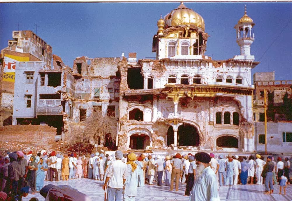 #1984SikhGenocide #PunjabFiles THE FORGOTTEN ASPECTS.
In September 1984, 3 months after #operationbluestar a social worker based in Delhi, moved a petition before Supreme Court to raise some issues about the people the government had detained as the “most dangerous terrorists”.