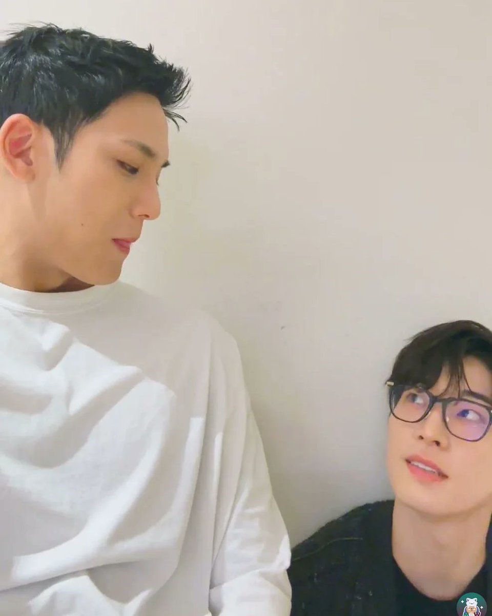 minwonstan's tweet photo. 10.10.2023

FINAL CHAPTER MINWON FIRST UNLOCKED MOMENT LIVE TOGETHER IN THEIR DORM

A DAY REMEMBER AGAIN FOR US MINWONATOR, MINWONIST, MEANIELAND
MINWON JAYA JAYA JAYA! 

 DAMN THEY'RE LIVE TOGETHER.  #Minwon #mingyu #wonwoo #minwonator #meanie #Kiimmingyu #jeonwonwoo https://t.co/ve3c6UiUtz