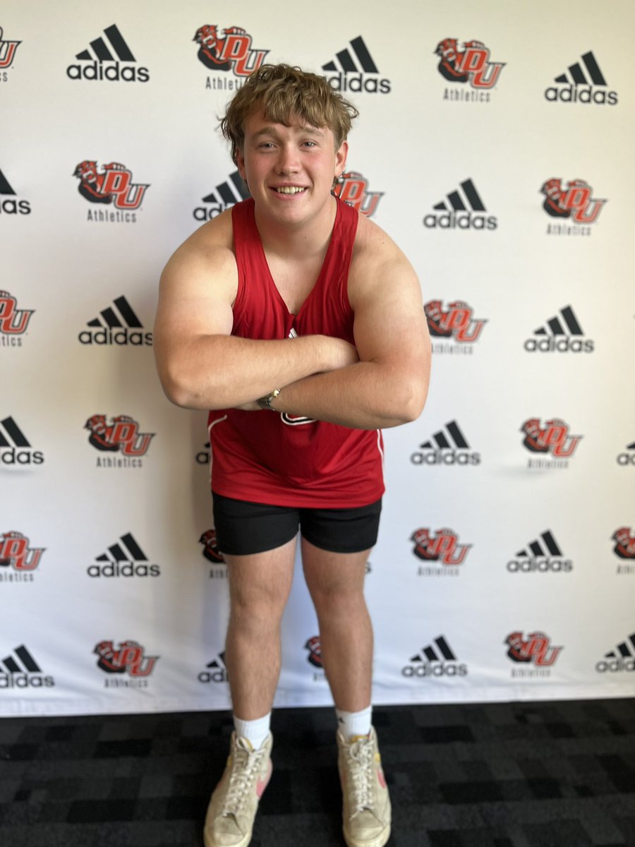 kylis92161412's tweet photo. I’d like to announce my verbal commitment to continue my track and field career at Davenport University. Go panthers!! https://t.co/vQ9w4L6SRP