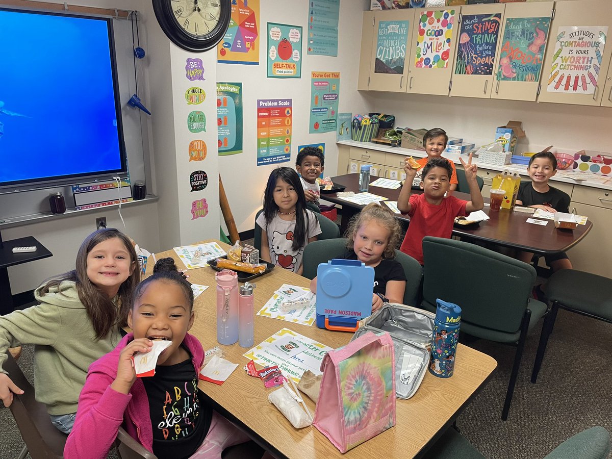 Character cafe!! Optimistic thinkers!!!
<a href="/HumbleISD_OE/">Oaks Elementary</a>