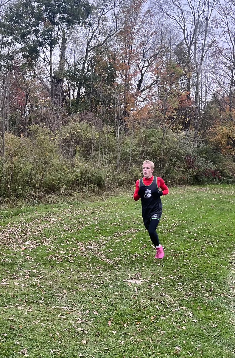 CSPrunners's tweet image. With 3 wins each tonight, boys varsity moves to 9-3 on the season while the girls stay perfect at 12-0. Last league meet of the season next Tuesday in Jamestown!