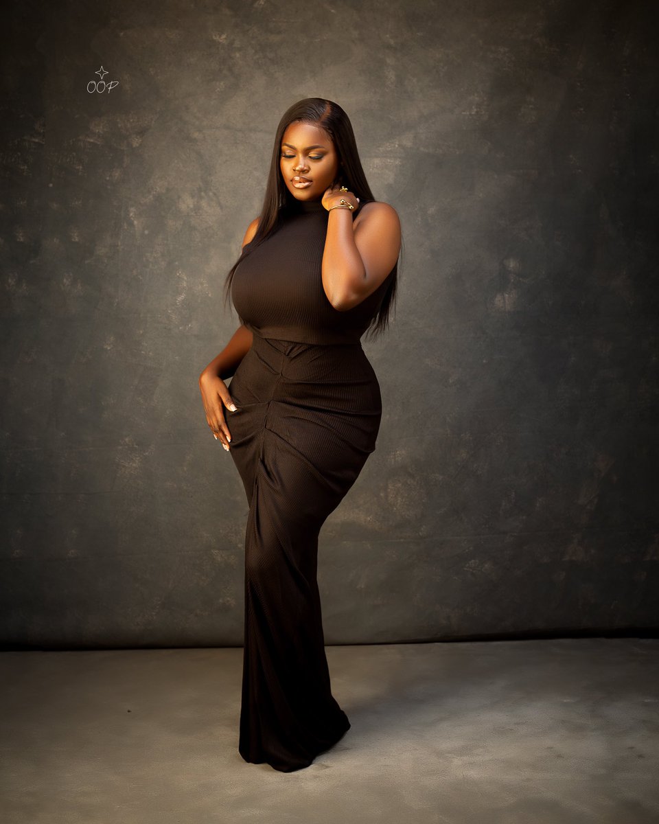 loladeeeee's tweet photo. Jordan year baby!😍☺️❤️🎉🎉
#LibraSeason #birthdaygirl https://t.co/et54F8dmPO