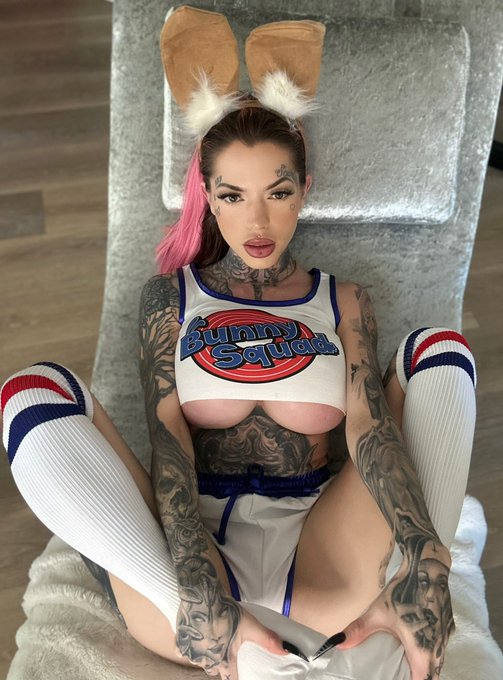 🐰 https://t.co/616TF0lz0B