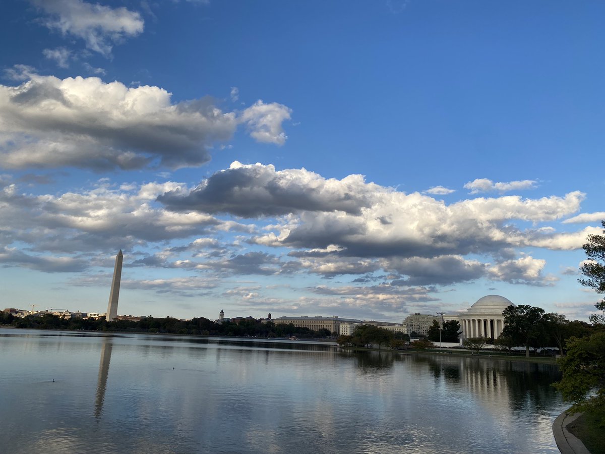 Pictures from the Thomas Jefferson memorial!