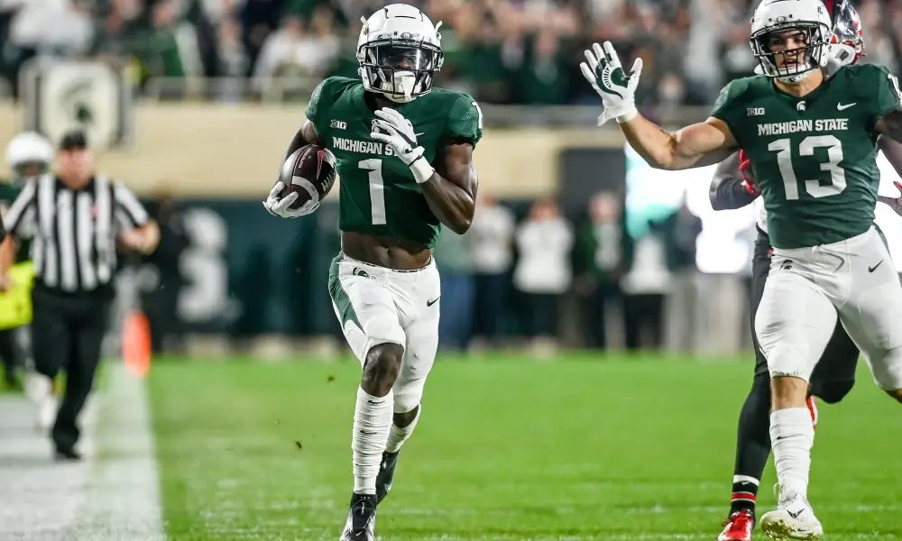 #AGTG After a great talk with <a href="/CoachHawk_5/">Courtney Hawkins</a> I am happy to announce I’ve earned an offer from the Michigan State University ! #GoGreen