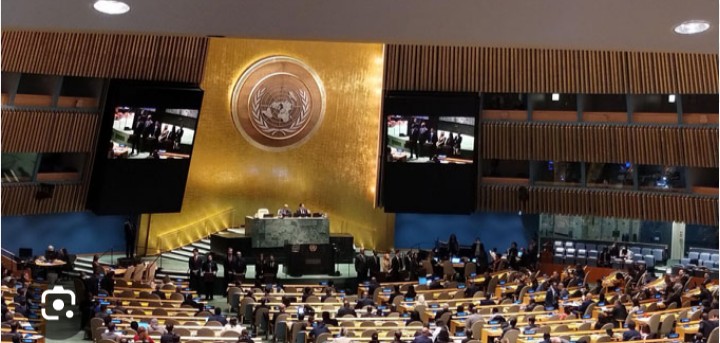 AlmaguerPerdomo's tweet photo. Se les mojó la pólvora. Están que "trinan" y echando chispas.
Por su limpia ejecutoria en la materia, con 146 votos, #Cuba fue reelecta como miembro de la Comisión de Derechos Humanos de la ONU.
#CubanosConDerechos. https://t.co/AELkxFsgai