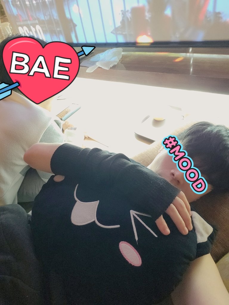 이번엔 이색적인 데이트를 즐김
 🐍🦝<a href="/SL_Tan_Boy/">SLTanBoy</a> 
항상 함께해줘서 고마워😘🥰