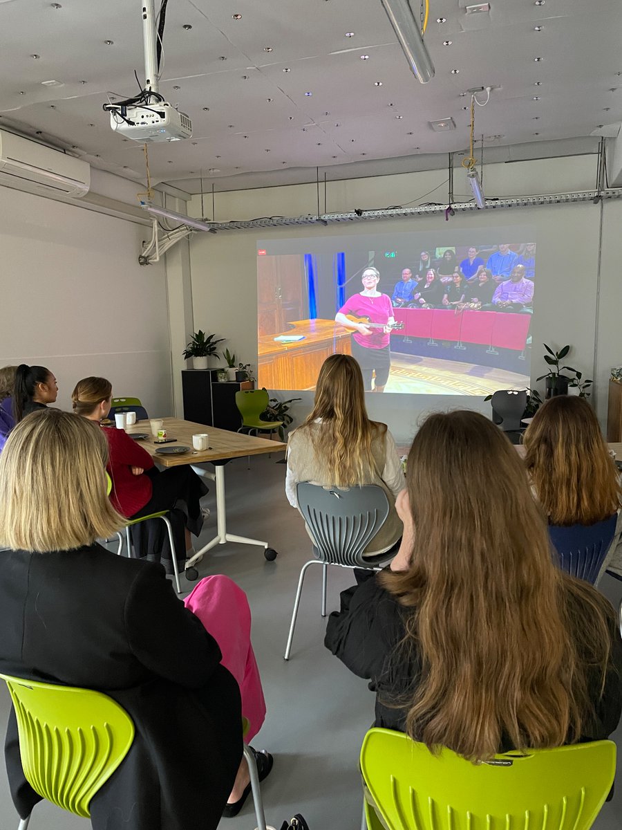 Love that <a href="/helenarney/">Helen Arney</a> and her ukulele was back at <a href="/FindingAda/">FindingAda</a> Live! show. Kia ora from New Zealand! 👏 #AdaLovelaceDay #ALD23 #AllIsWellWithTheWorld