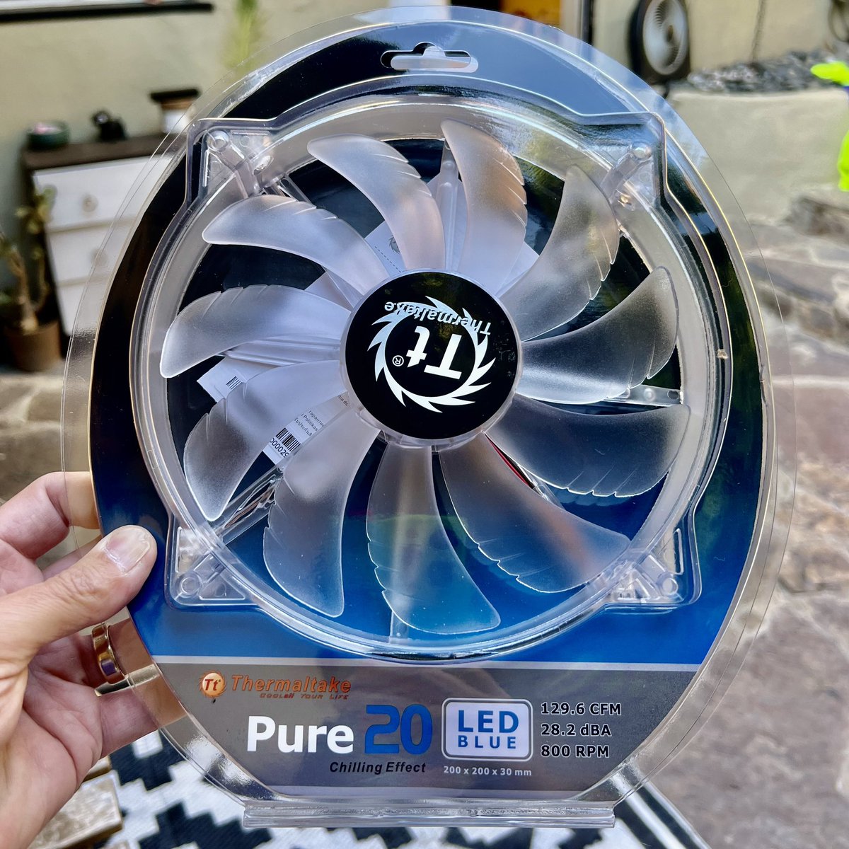 TheFandelier's tweet image. Any #crbox is only as good as its fans n filters, since it’s not much more than that. For my School
Bus #WarpCore I’ve found great examples. The Trusens filters come in various styles with different amounts of carbon vs hepa. Very versatile. the 20cm fans are quiet, gonna be rad