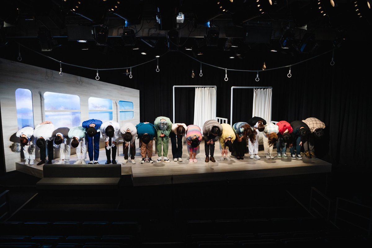 yamadajapan2008's tweet photo. 【レンタル動画販売決定‼️】

ご好評につき「とのまわり」レンタル動画の販売決定✨
千穐楽の配信映像をレンタル動画として販売いたします✨ぜひこの機会にご覧ください🏥
販売価格：¥2,000
販売/配信開始：10月14日（土）10：00
※レンタル視聴期間:購入日より30日間
購入☟
https://t.co/izCFXP9Zh0 https://t.co/cSvAsSuuX1