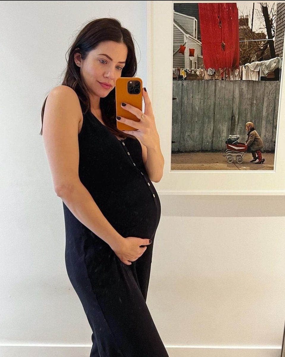 Minha gravidinha é tão linda!❤️‍🩹