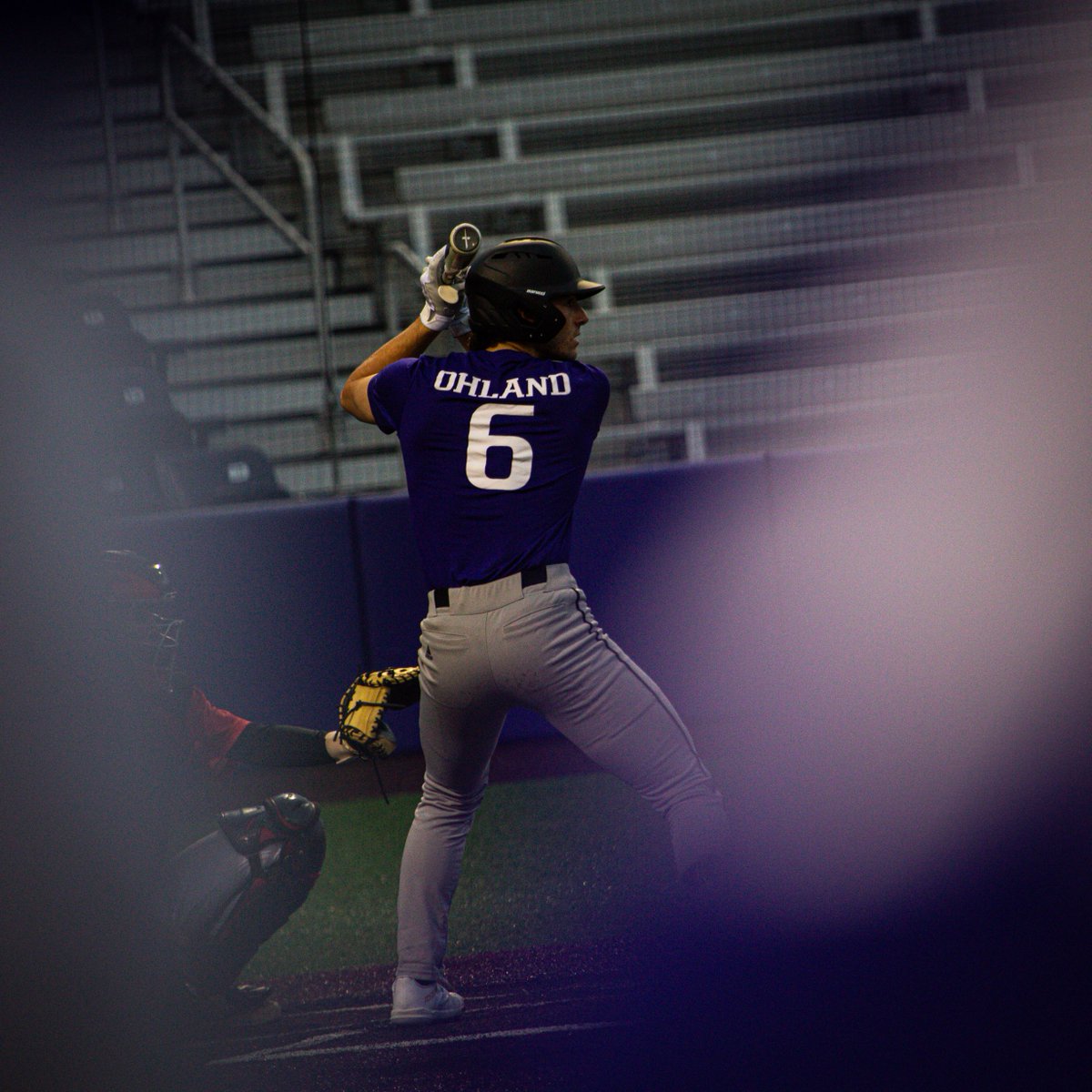 UW_Baseball's tweet photo. How it started             How it's going 💥 https://t.co/BJciTGXWd8