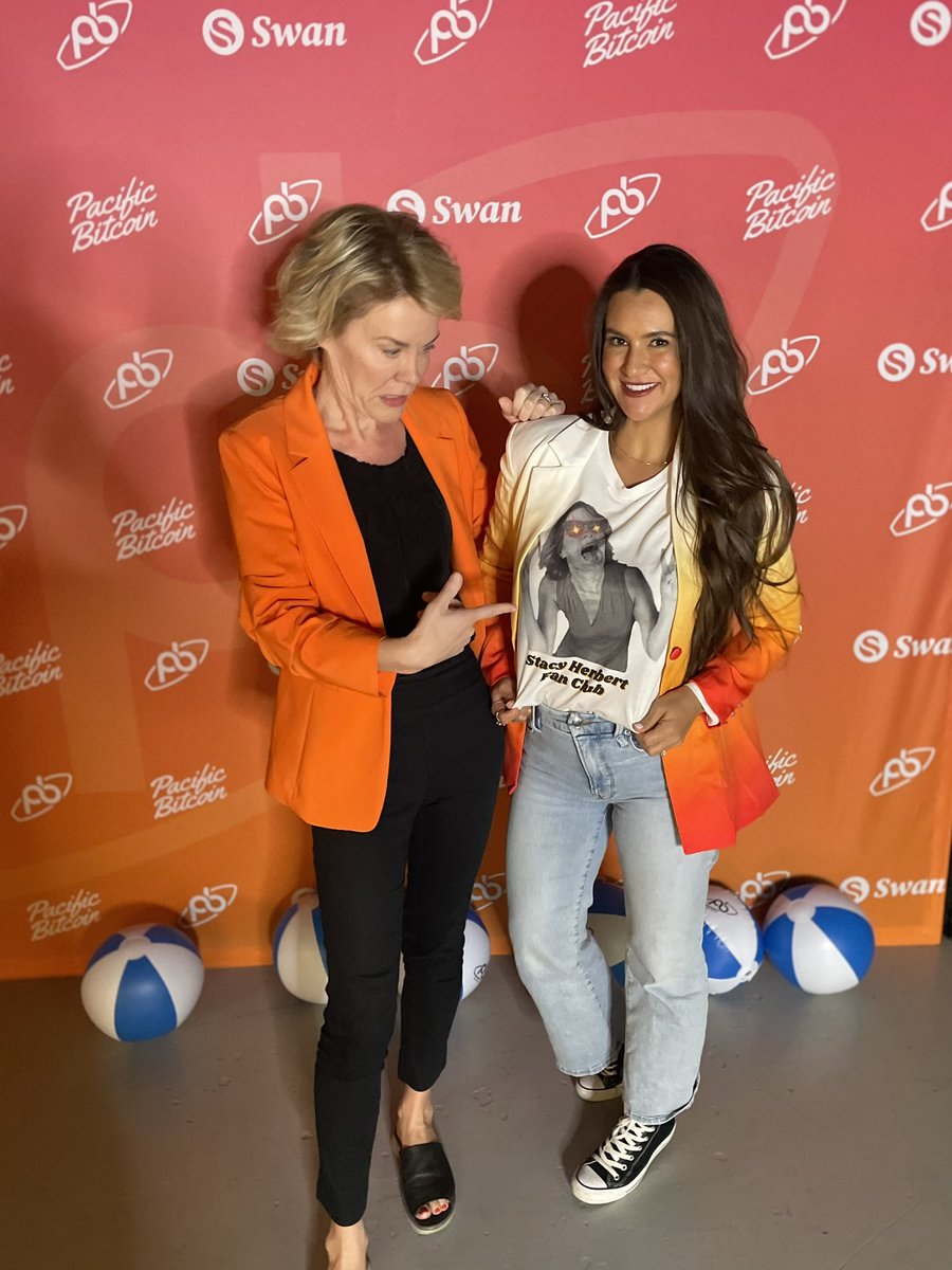 AlexDeeBTC's tweet image. Lots to admire about Stacy. Her zest for living a joyful &amp;amp; purposeful life with Bitcoin as a cornerstone tops my list.

As the President of the Stacy Herbert Fan Club ;) I’m thrilled to announce you can now buy these special edition #Bitcoin T’s on FOMO21!