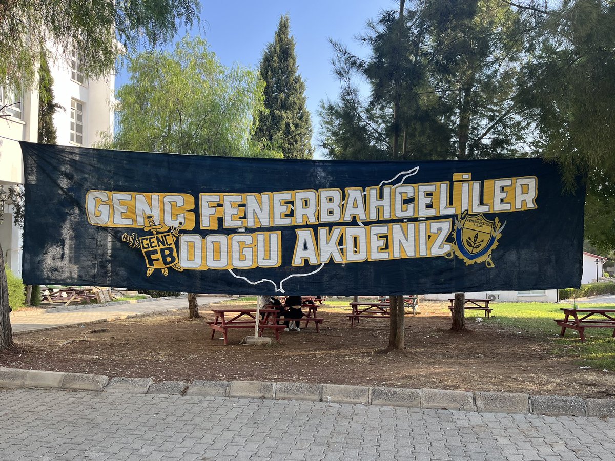 Break Point’de açtığımız standımıza tüm renktaşlarımızı bekliyoruz! 💛💙

#DaüFEB #KıbrısGFB