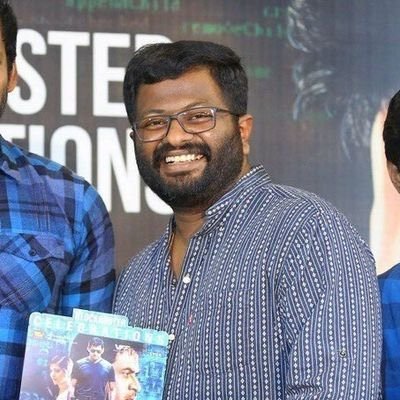 Director @Psmithran in talks for #Ak63 under @LycaProductions banner 🔥❤

His Previous Movies Irumbuthirai, Hero, Sardar all were Blockbusters 💥🔥

He was a ardent fan of #Ajithkumar sir 🥳
A Fan Boy Sambavam For Sure 💯