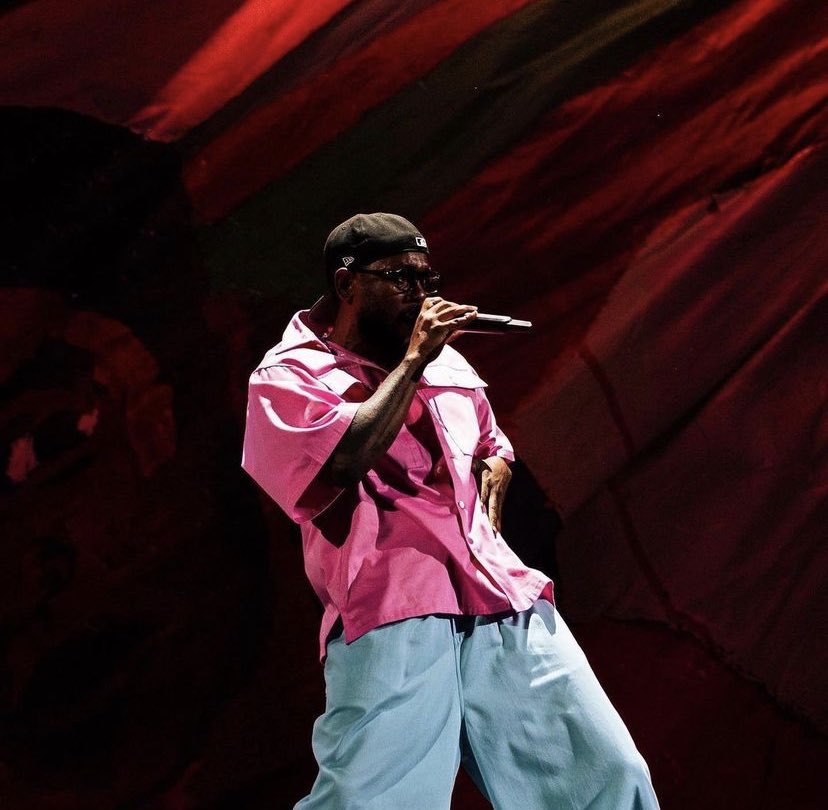 🔴 La cérémonie des #BetAwards2023 a eu lieu, Kendrick Lamar remporte : 

• Hip Hop Artist of the year,
• Lyricist of the year, 
• Best live performer 
• Video director of the year ( with Dave Free)

Le meilleur de sa génération ✨🏆