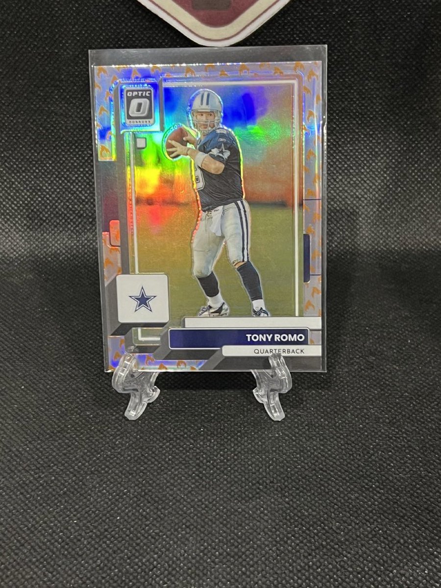 MSUSPORTSCARDS's tweet image. Romo Flame Emoji $12 PWE OBO @TheHobby247 @HobbyRetweet_ @HobbyConnector @CardboardEchoes @sports_sell @CardHobbyRTs @HiveRetweets
