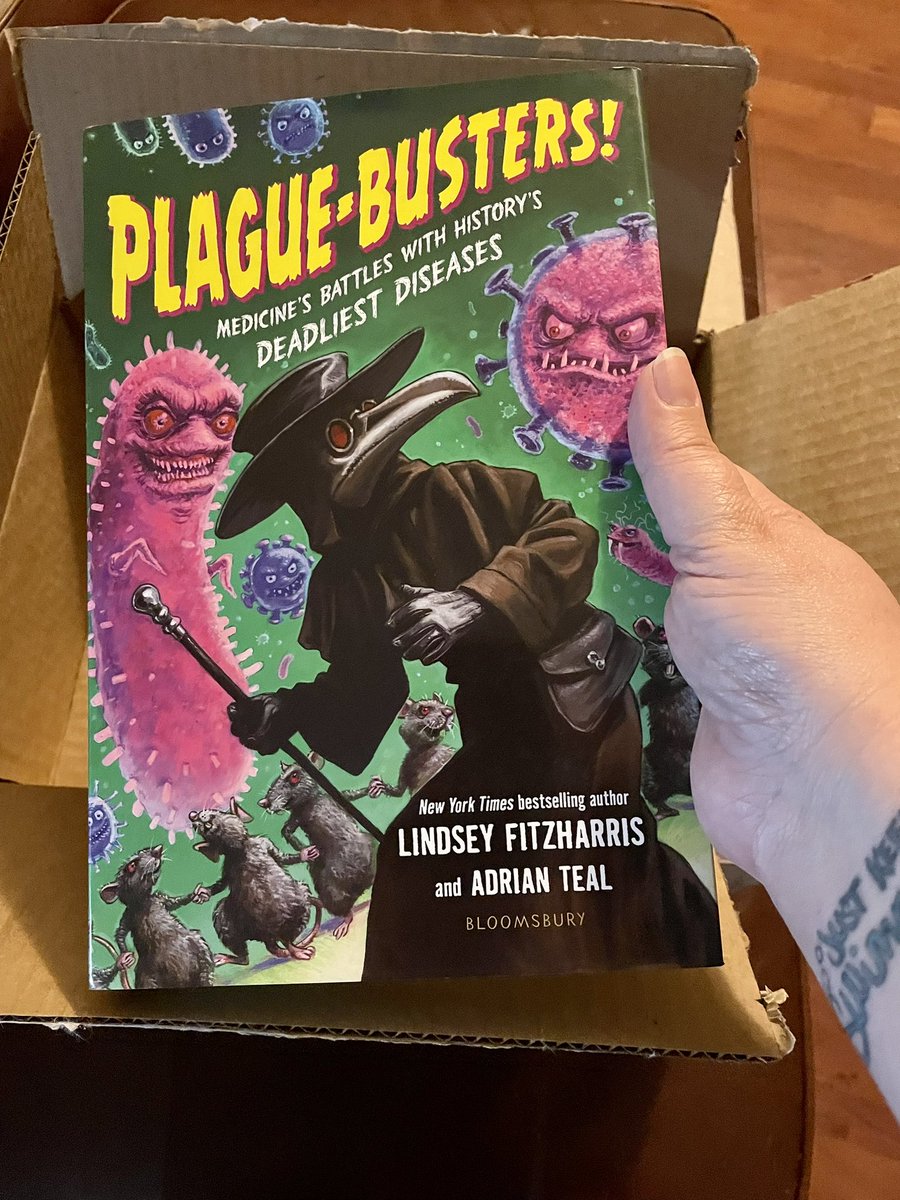 jetblackfeeling's tweet photo. @DrLindseyFitz @TealCartoons Well, look what was on my porch this afternoon! https://t.co/EFyZps4bOn