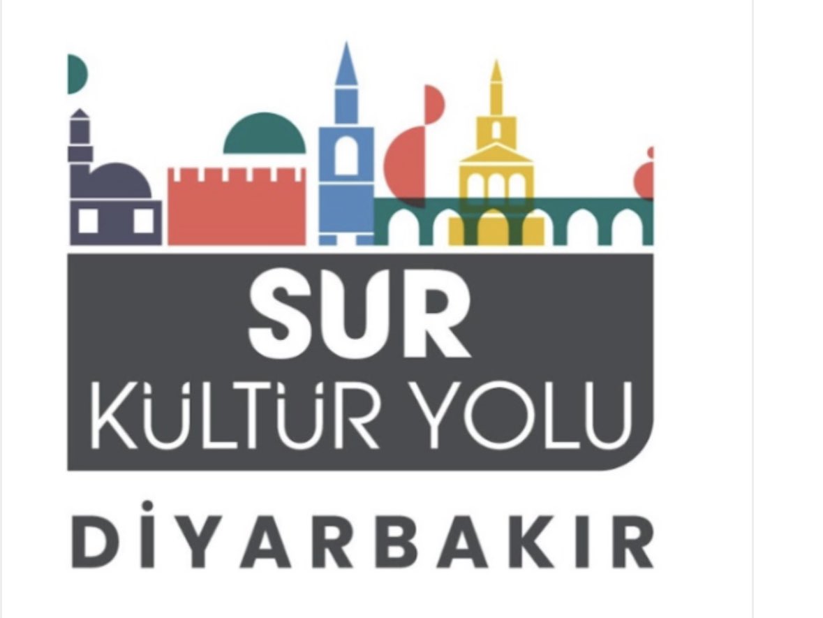 İsrail vahşetinin sınır tanımadığı bugünlerde; 14 Ekim’de D. Bakır’da yapılması planlanan Sur Kültür Yolu Festivali’deki eğlenceli etkinlikler iptal edilmelidir.
<a href="/dbakirvalilik/">T.C. Diyarbakır Valiliği</a> 
<a href="/diyarbakirbld/">Diyarbakır Büyükşehir Belediyesi</a> <a href="/TCKulturTurizm/">T.C. Kültür ve Turizm Bakanlığı</a>
