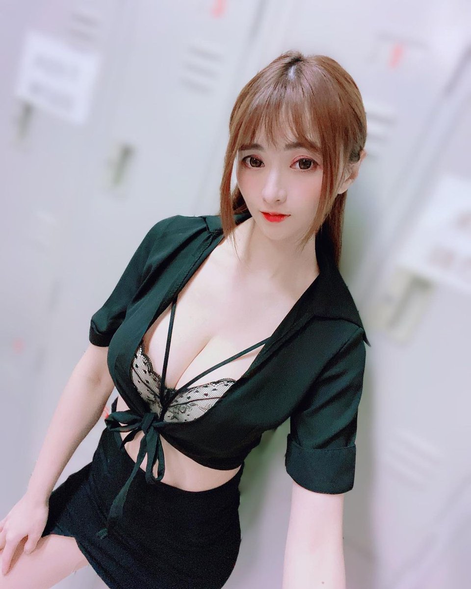 LPaul17944's tweet photo. 幸感俏皮~小仙女~平常會穿絲襪 來了有你想要的哦~會好好配合 要求不過分可以我人家都會好好配合大大 賴wy909 #台南 #台南約炮 #台南按摩 #台南單女 #台南市 #台南約會 #台南個人工作室 #台南定點 https://t.co/F0LJK2IhIR