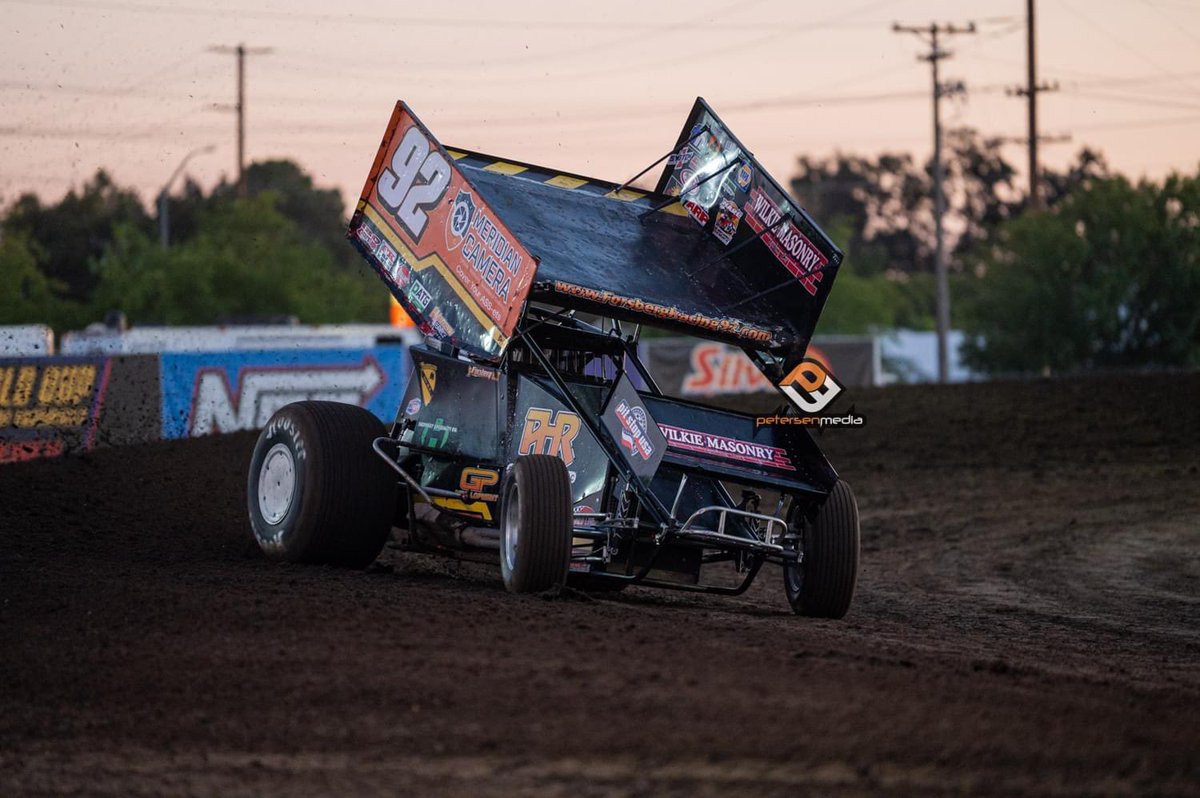 Petersen_Media's tweet photo. A quick few from Friday night at @sdspeedway! https://t.co/wS3tSQdzmO