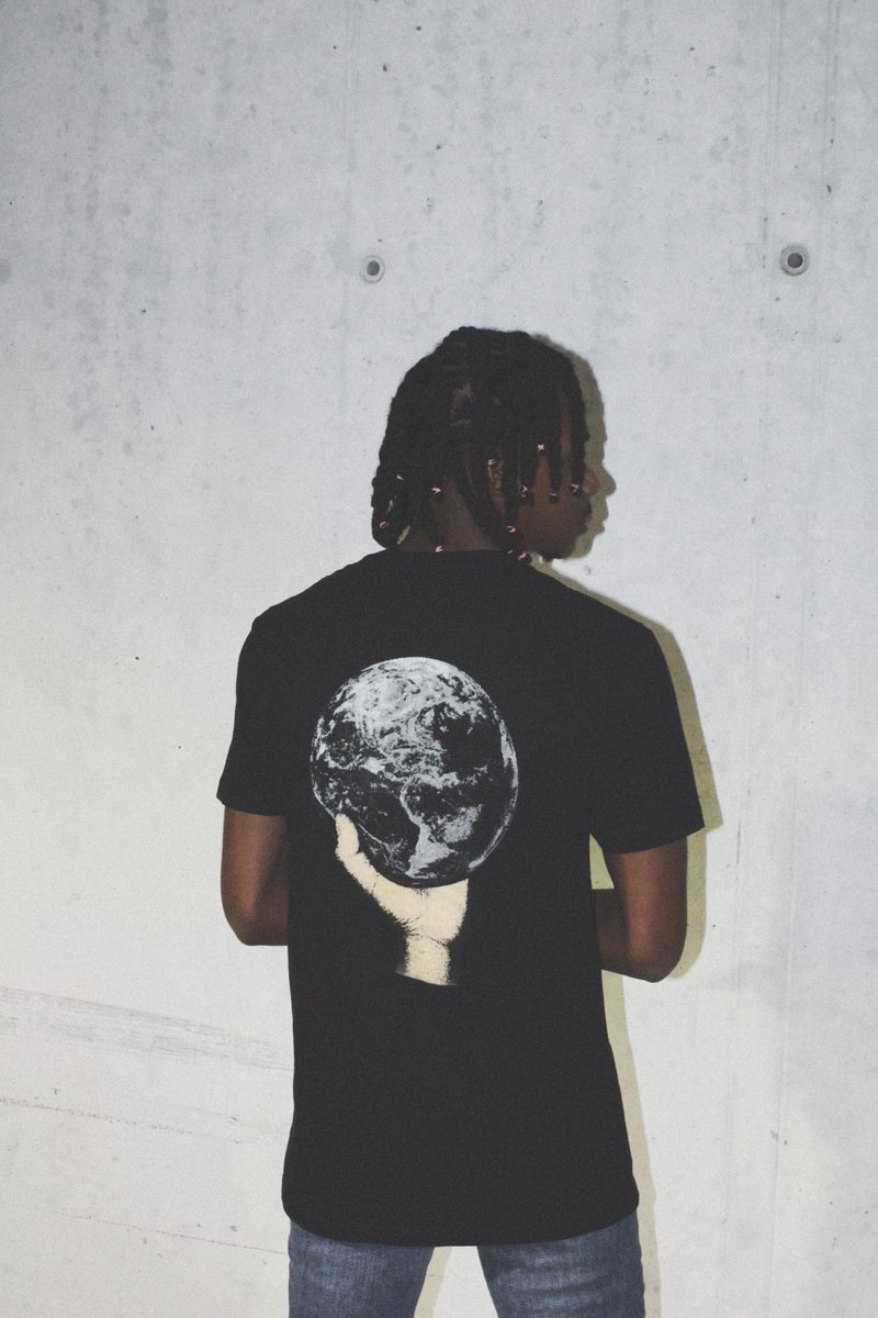 NaGlobee's tweet photo. Go grab a Globvl tee 🌎‼️ https://t.co/4q7jL0mHWR https://t.co/qtrzl2W0ak