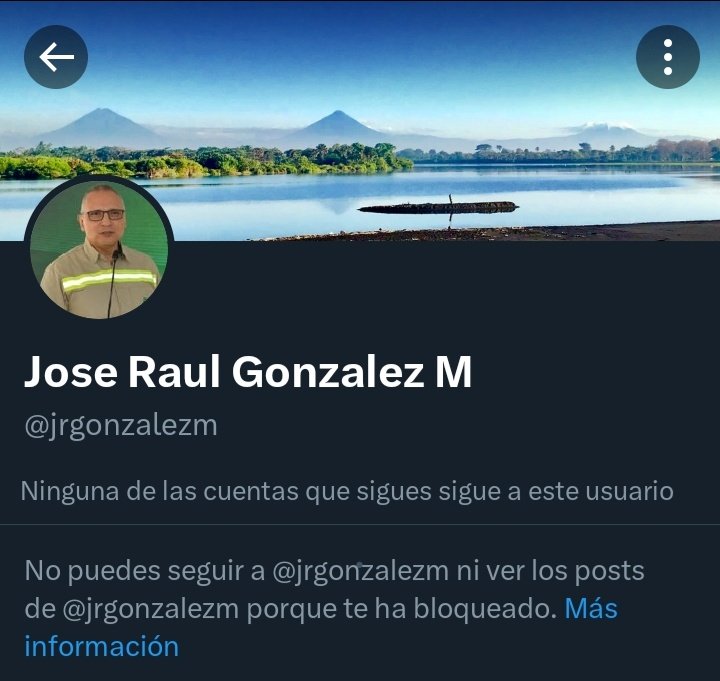 El CEO de @CEMENTOSPROGRESO posteó qué bloqueos=pobreza, a lo que respondí monopolios=pobreza y me bloqueo, como que le dolió escucharlo