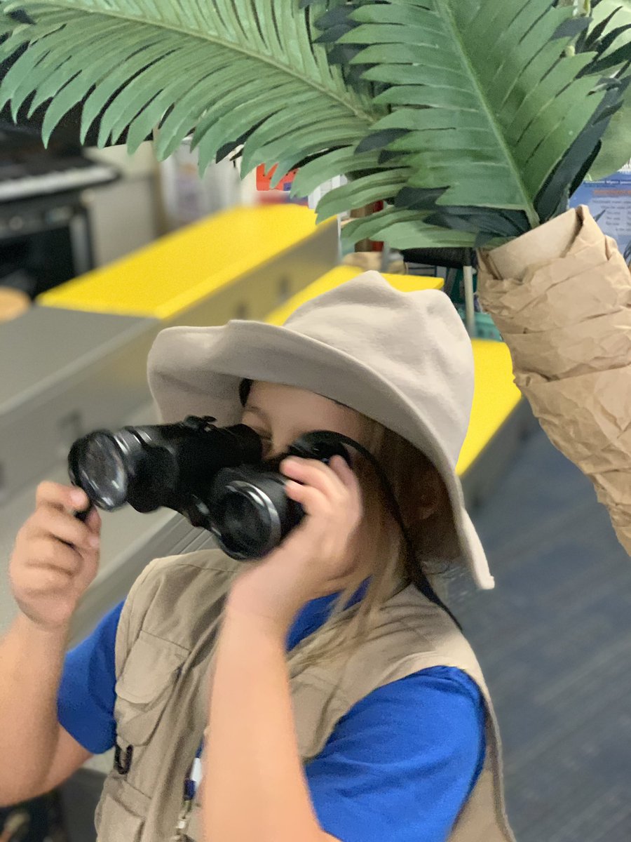 MusicWithMissL's tweet image. Explorers’ Week got off to a fun start in the music room today! 🌍🗺🔭#explorersweek #rds #MusicWithMissL2023 @ccsd93