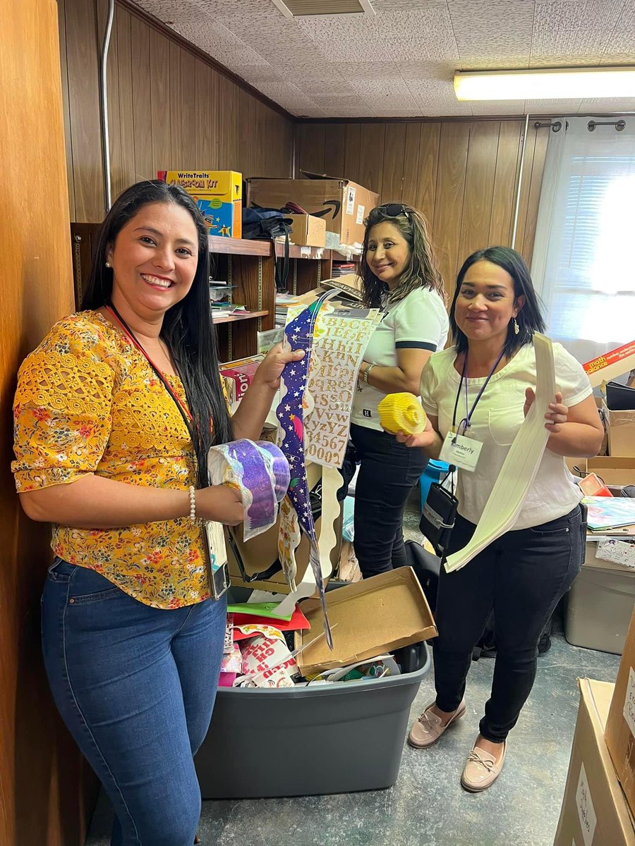 Rotary Club of Independence, Missouri (@indepmorotary) on Twitter photo It was a pleasure to have Bessy Morales, President of Club Rotario San Miguel de Heredia with us today! She was joined by many teachers from Honduras, part of the Friends United / Amigos Unidos program with <a href="/ISDSchools/">Independence School District</a>. ¡Bienvenidos, amigos! <a href="/realzachwalker/">Zach Walker</a> <a href="/Rotary/">Rotary International</a> It was a pleasure to have Bessy Morales, President of Club Rotario San Miguel de Heredia with us today! She was joined by many teachers from Honduras, part of the Friends United / Amigos Unidos program with <a href="/ISDSchools/">Independence School District</a>. ¡Bienvenidos, amigos! <a href="/realzachwalker/">Zach Walker</a> <a href="/Rotary/">Rotary International</a>