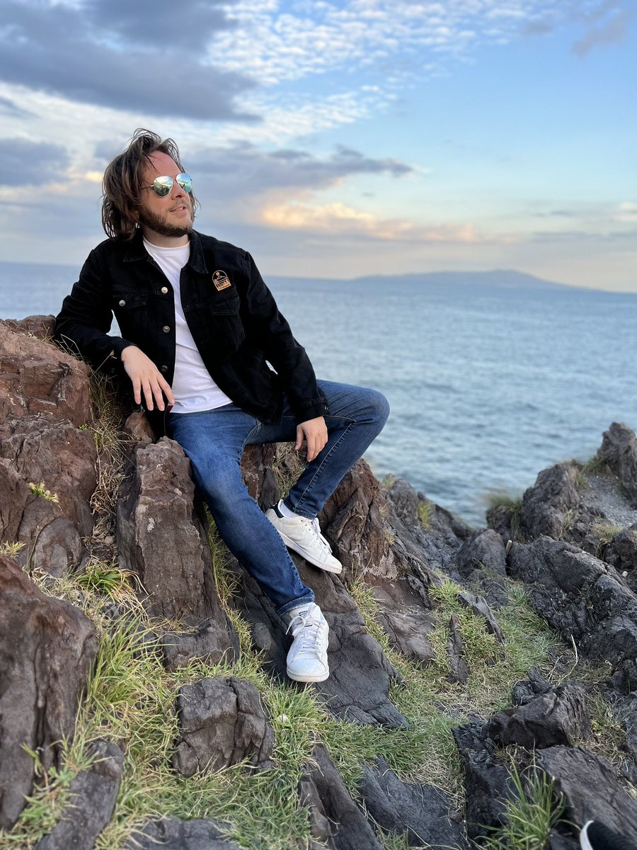 premier_two's tweet photo. RV TRIP WITH THE BOYS ✅
SPENT ALL CONNORS MONEY ✅
PROFILE PICTURE FOR LIFE ✅
MANE ‘N TAIL ❌ (lost it) https://t.co/0JXQyxokLP