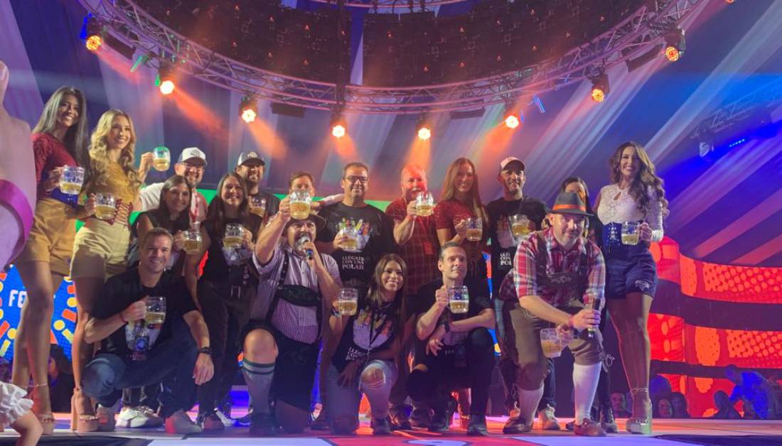 SedAzul's tweet image. El pasado fin de semana se celebró la 7ma edición del #PolarFest, un evento cervecero organizado por Empresas Polar. 🍺 Casi 3.000 personas disfrutaron de dos días de música, gastronomía y entretenimiento. cutt.ly/oaZo2Ti EP