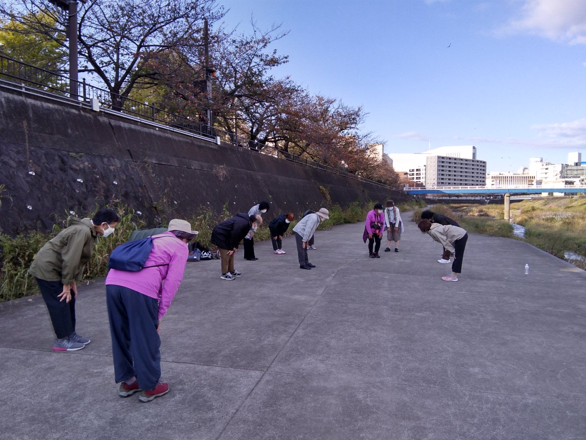 tk_satellite's tweet image. 明日（12日）は毎月開催している「いきいき #健康講座 」の日です！😆どなたでも無料でご参加頂けます😆
明日は秋のウォーキング👣参加ご希望の方は下記☎にご連絡の上、14：30に #ONEFORALL横浜 にお越しください🙏お待ちしております‼️
☎0120-733-153（ガイダンスで4番） 
#戸塚 #人間ドック #健診